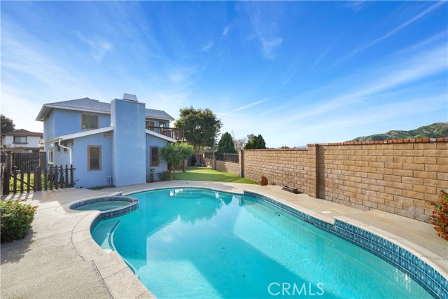 Detail Gallery Image 23 of 23 For 8545 Tujunga Valley, Sunland,  CA 91040 - 3 Beds | 3 Baths