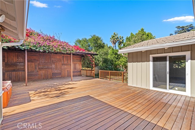 Detail Gallery Image 27 of 34 For 8757 Encino Ave, –,  CA 91325 - 4 Beds | 2/1 Baths