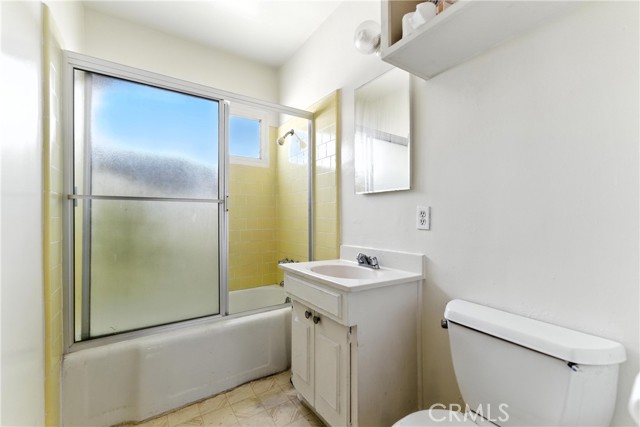 1205 W Alameda Avenue, Burbank CA: https://media.crmls.org/medias/7f785752-2be7-4340-b37a-4e3d91c497b7.jpg