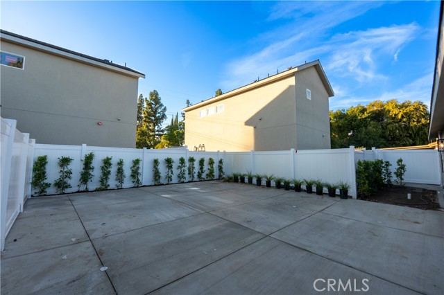 Detail Gallery Image 26 of 27 For 10419 Amigo Ave, Porter Ranch,  CA 91326 - 3 Beds | 2 Baths