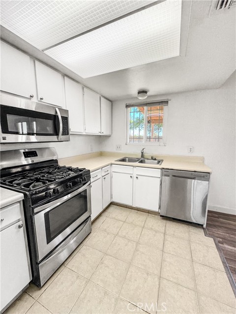 Detail Gallery Image 12 of 21 For 560 Parker Pl, Blythe,  CA 92225 - 3 Beds | 2 Baths