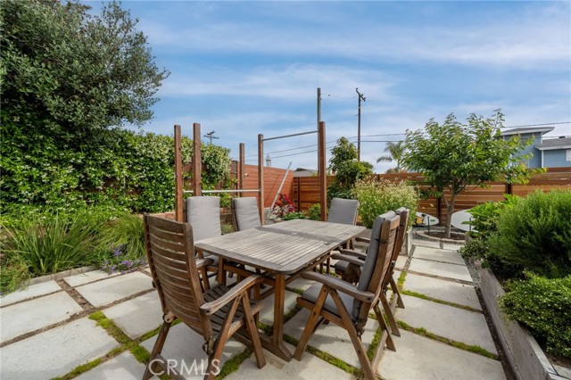 6017 Carnegie Street, San Diego CA: https://media.crmls.org/medias/7f79ea10-d1b4-40c3-999f-c41c772ecc77.jpg