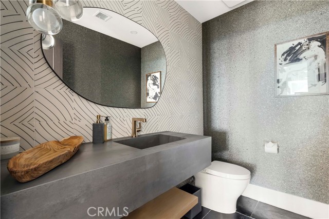 Detail Gallery Image 36 of 75 For 2720 Pebble, Corona Del Mar,  CA 92625 - 5 Beds | 4/1 Baths