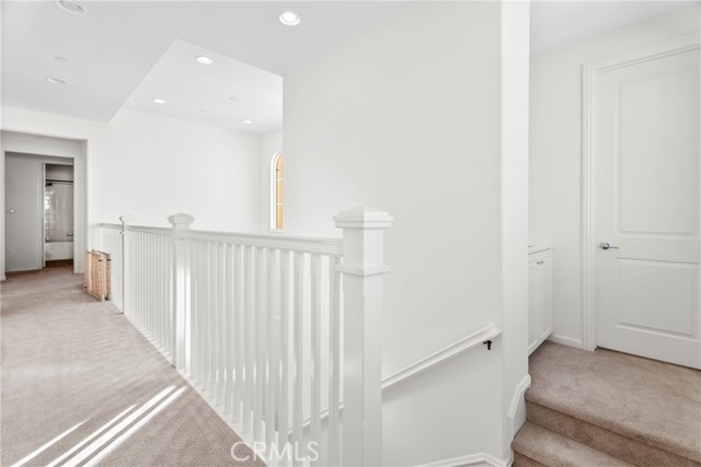 Detail Gallery Image 32 of 39 For 27606 Skylark Ln, Saugus,  CA 91350 - 5 Beds | 5/1 Baths