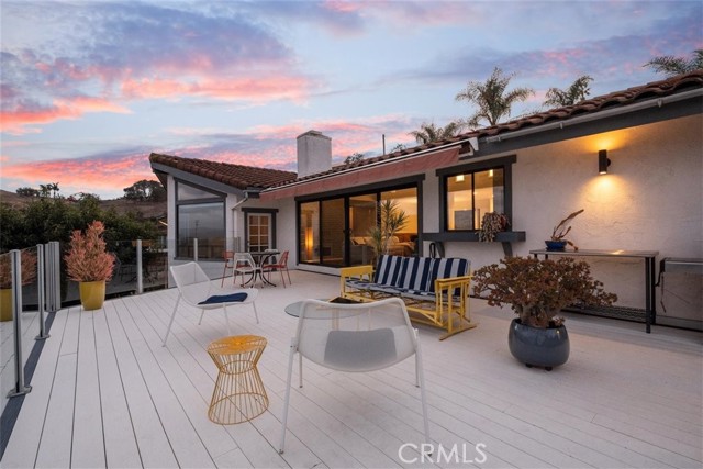 5088 San Jacinto Circle West, Fallbrook CA: https://media.crmls.org/medias/7f7aa437-6aeb-42c9-8050-6c7d5ab605c4.jpg