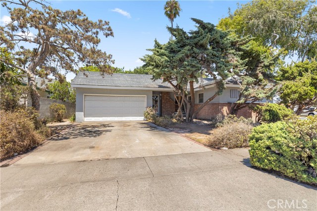Detail Gallery Image 1 of 19 For 9461 Lotus Dr, Westminster,  CA 92683 - 4 Beds | 2 Baths