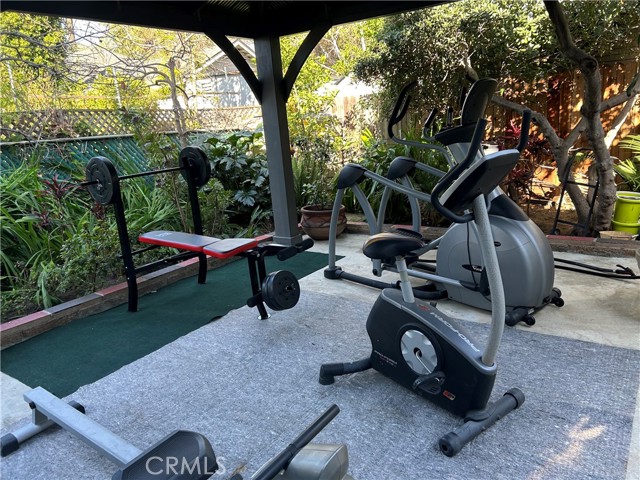 Detail Gallery Image 50 of 73 For 223 N. St. Andrews, Los Angeles,  CA 90004 - 7 Beds | 6/1 Baths