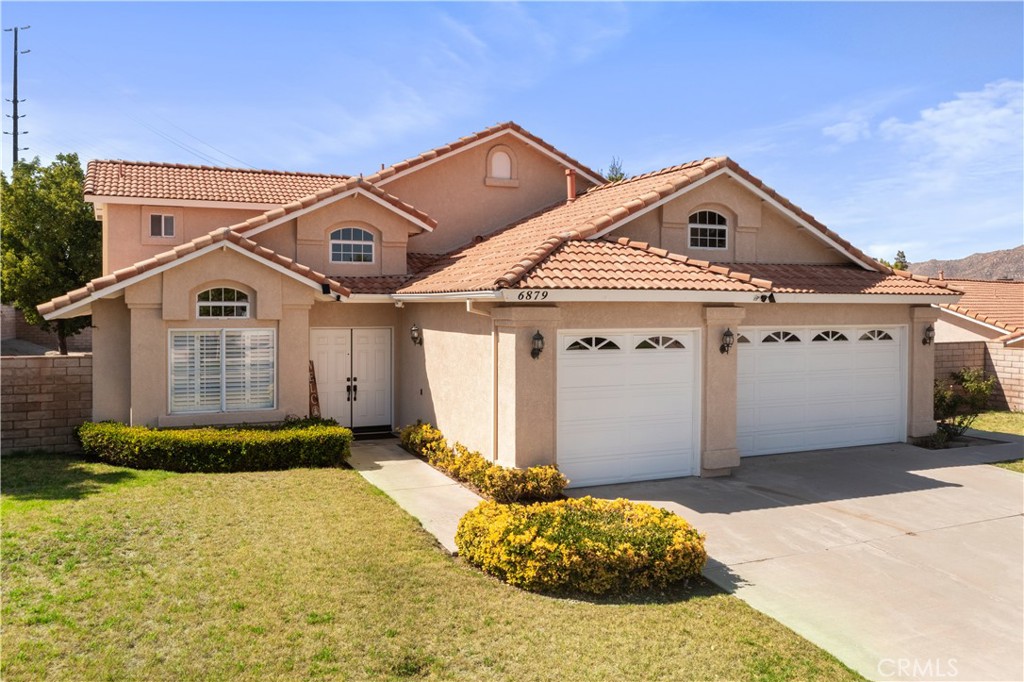6879 Mission Grove Pkwy N