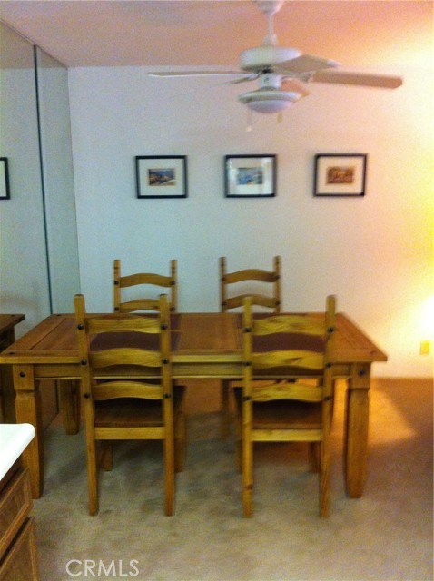 Detail Gallery Image 4 of 11 For 2809 N Los Felices Circle E #G207,  Palm Springs,  CA 92262 - 1 Beds | 1 Baths