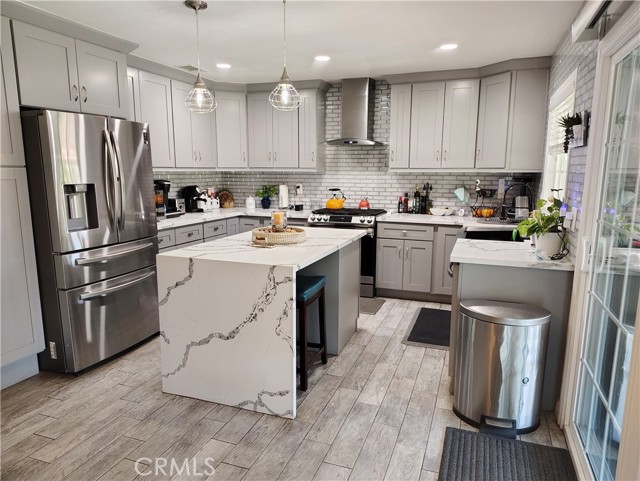 Detail Gallery Image 7 of 17 For 10467 California Ave, Riverside,  CA 92505 - 4 Beds | 2 Baths