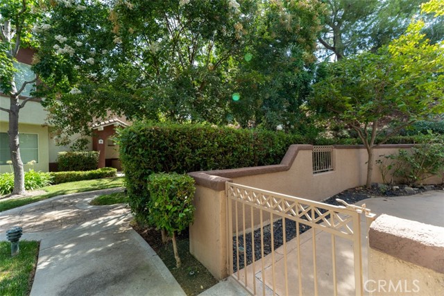 28 Mission Court, Lake Forest CA: https://media.crmls.org/medias/7f7d89ff-b867-4b80-89d9-29185e0cc8a0.jpg