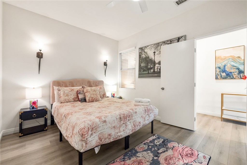 MLS #OC25249506 image #37