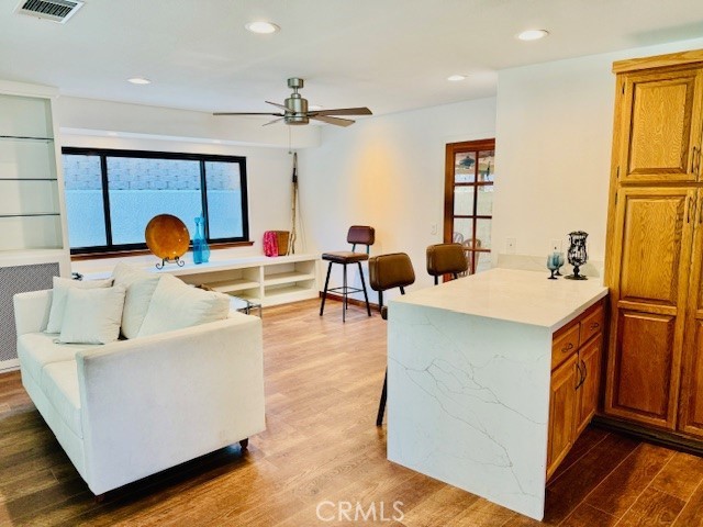 Detail Gallery Image 8 of 37 For 29721 Sloop Dr, Canyon Lake,  CA 92587 - 3 Beds | 2 Baths