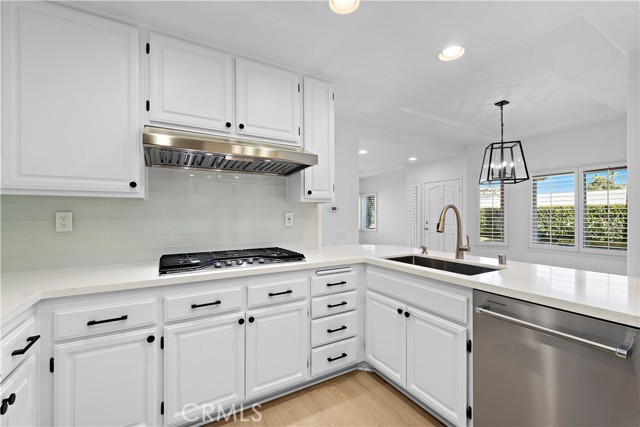 MLS# OC23045479