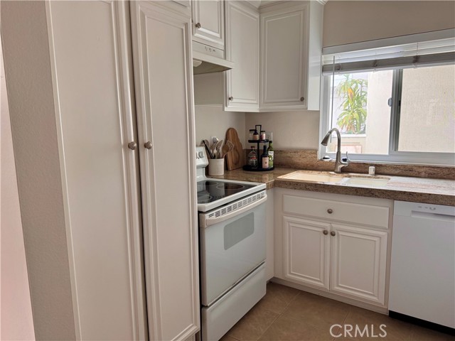 Detail Gallery Image 7 of 18 For 34104 Selva Rd #354,  Dana Point,  CA 92629 - 2 Beds | 2 Baths