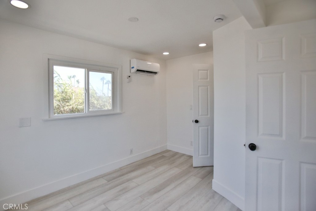 MLS #PW25271477 image #5