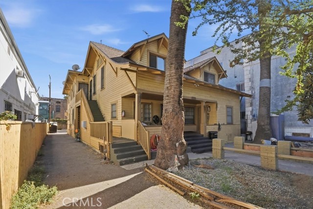 Detail Gallery Image 2 of 9 For 2104 Park Grove, Los Angeles,  CA 90007 - – Beds | – Baths