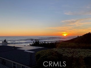 https://media.crmls.org/medias/7f819a6b-7a62-47e7-83c0-a845f404a6eb.jpg?preset=X-Large