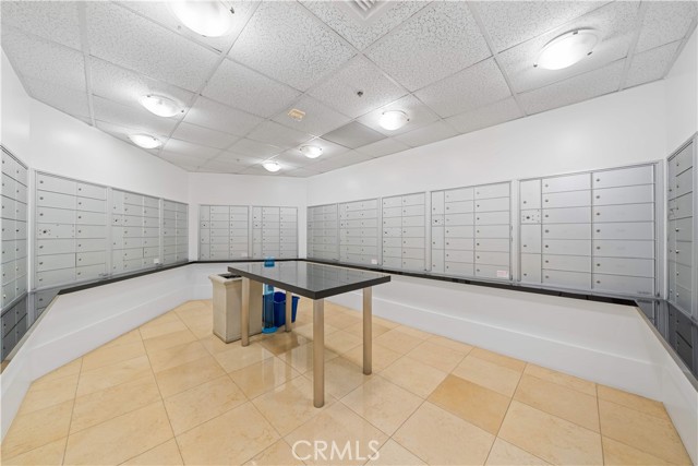 3131 Michelson Drive, Irvine CA: https://media.crmls.org/medias/7f81e9ff-7c9c-4954-abe6-e9d1c8ac3fff.jpg