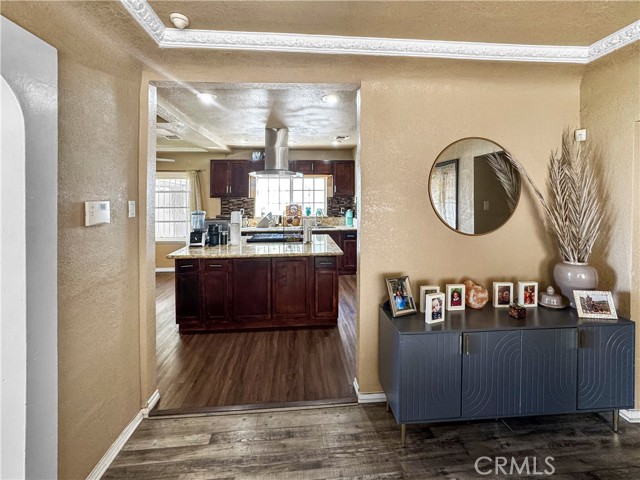 Detail Gallery Image 6 of 32 For 1254 W 80th St, Los Angeles,  CA 90044 - 2 Beds | 2 Baths