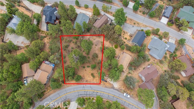 Detail Gallery Image 11 of 26 For 43805 Colusa Dr, Big Bear Lake,  CA 92315 - – Beds | – Baths