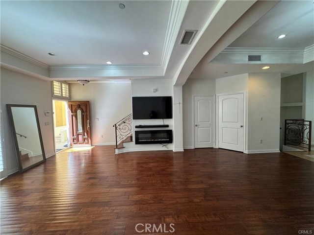 14535 Margate Street, Sherman Oaks CA: https://media.crmls.org/medias/7f834d03-6f54-457b-869a-f24e15b903b4.jpg
