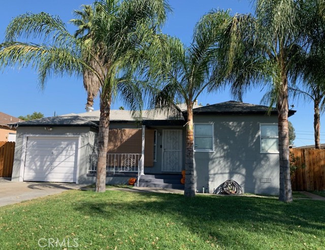 1363 Roxbury Dr, San Bernardino, CA 92404