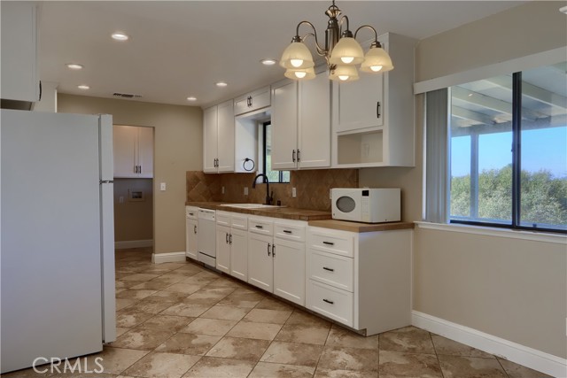 Detail Gallery Image 12 of 51 For 31678 Buck Run, Coarsegold,  CA 93614 - 3 Beds | 2 Baths