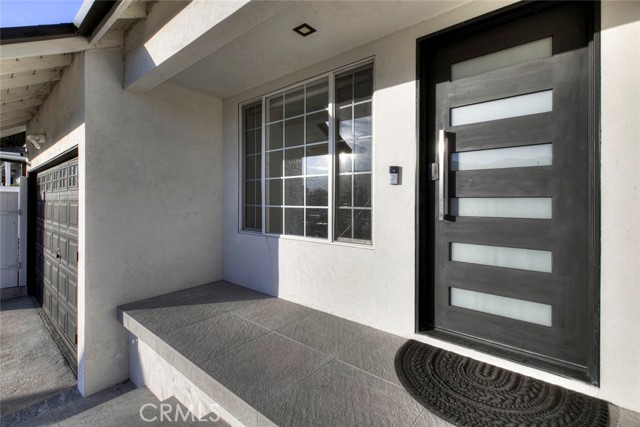 Detail Gallery Image 4 of 44 For 3041 Alabama, La Crescenta,  CA 91214 - 3 Beds | 2 Baths