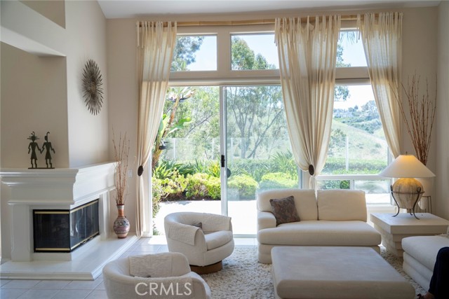48 Siena, Laguna Niguel CA: https://media.crmls.org/medias/7f85fecd-2bf7-410d-b35e-3a6c30740ced.jpg
