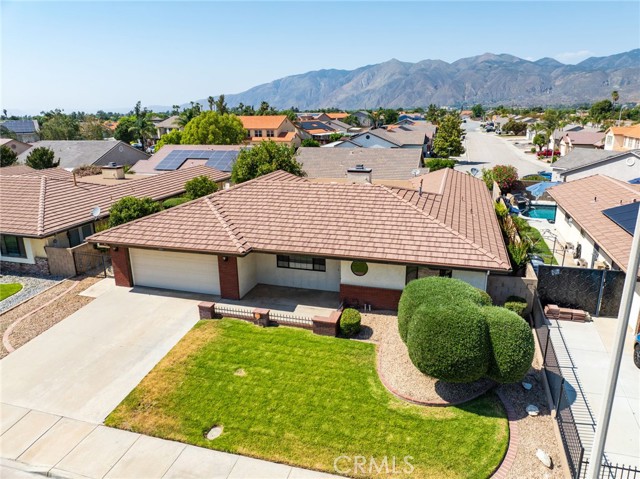 4050 Bordeaux Lane, Hemet CA: https://media.crmls.org/medias/7f865375-ddfb-4df5-ac5f-df767e2d2590.jpg