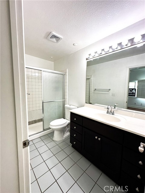 Detail Gallery Image 16 of 18 For 11630 Warner #414,  Fountain Valley,  CA 92708 - 2 Beds | 1/1 Baths