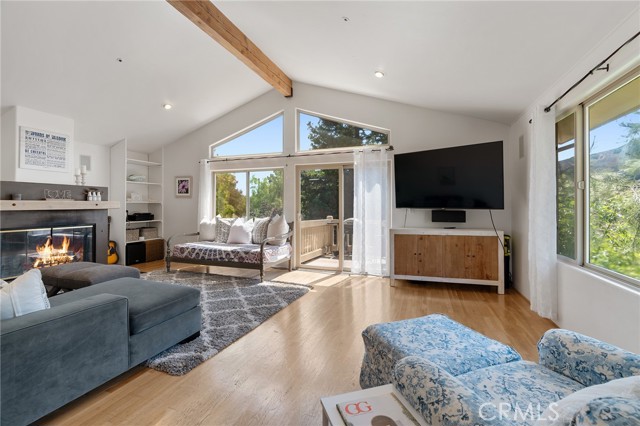 Detail Gallery Image 10 of 34 For 1733 Arteique Rd, Topanga,  CA 90290 - 3 Beds | 2/1 Baths