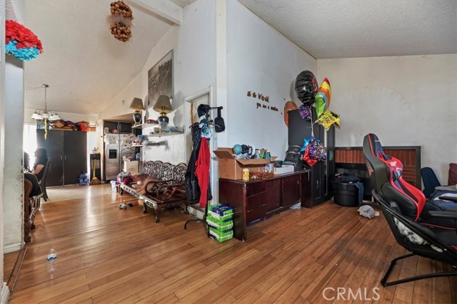 435 Leverett Avenue, La Puente CA: https://media.crmls.org/medias/7f87e3c5-0b96-4da6-bcec-d976eb941e68.jpg