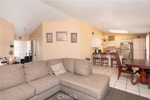 Detail Gallery Image 15 of 46 For 15055 Kingsford Ave, Adelanto,  CA 92301 - 3 Beds | 2 Baths