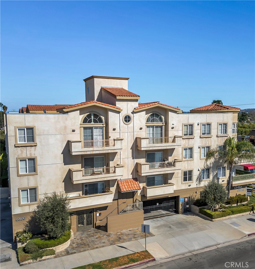 6800 Corbin Avenue #308