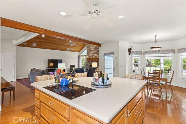 Image 11 of 51 For 13976 Lindbergh