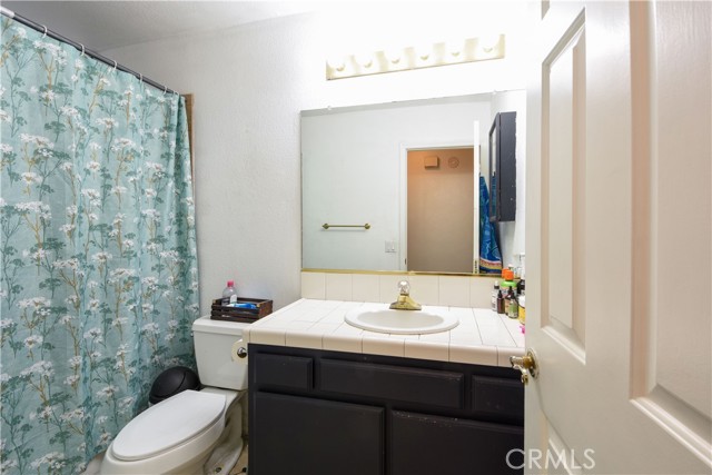 Detail Gallery Image 20 of 32 For 28970 Vacation, Canyon Lake,  CA 92587 - 4 Beds | 2 Baths