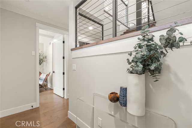 Detail Gallery Image 3 of 44 For 204 S Helberta, Redondo Beach,  CA 90277 - 4 Beds | 4 Baths