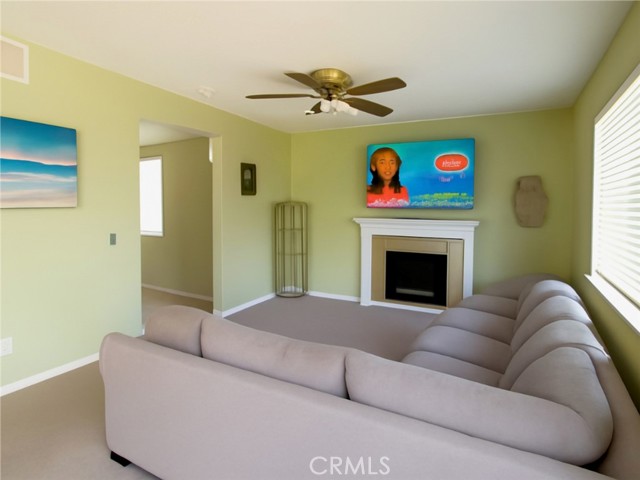 3652 Ash Street, Lake Elsinore CA: https://media.crmls.org/medias/7f89e26f-efb2-4328-9fbb-271ca6bcdaa8.jpg