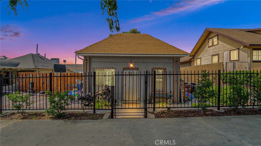 440 W Valley Boulevard, Colton, CA 92324