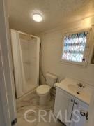 Studio bathroom