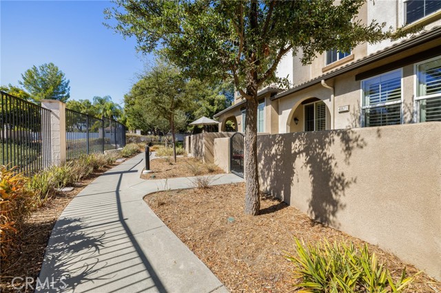 Detail Gallery Image 3 of 52 For 40971 Belleray Ave, Murrieta,  CA 92562 - 3 Beds | 2/1 Baths