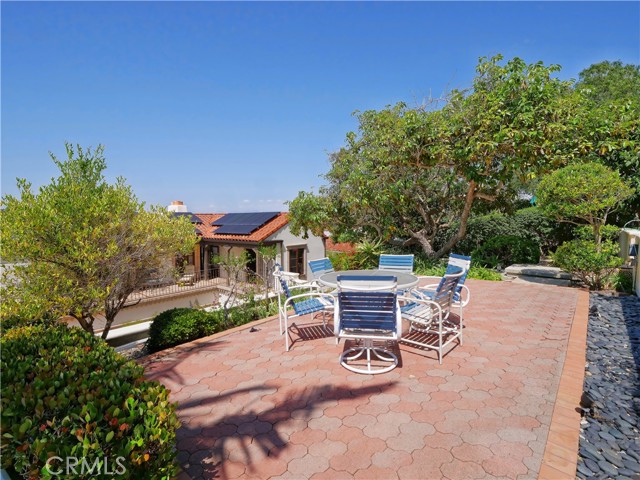 396 Palos Verdes Drive West, Palos Verdes Estates, California 90274, 4 Bedrooms Bedrooms, ,3 BathroomsBathrooms,Residential,Sold,Palos Verdes Drive West,PV21183686