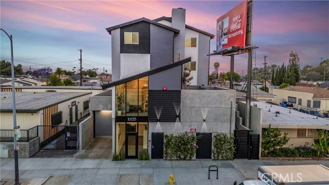 Detail Gallery Image 19 of 20 For 10035 S Western Ave #104,  Los Angeles,  CA 90047 - 2 Beds | 2 Baths