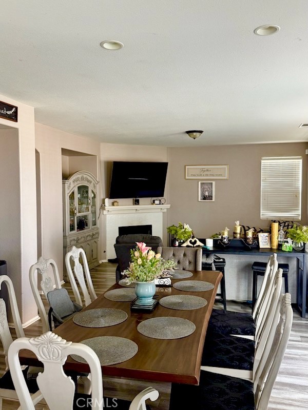 Detail Gallery Image 2 of 6 For 2751 Azalea Ave, San Jacinto,  CA 92582 - 5 Beds | 3 Baths