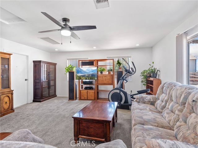 Detail Gallery Image 20 of 35 For 14060 Osage Rd, Apple Valley,  CA 92307 - 3 Beds | 2 Baths