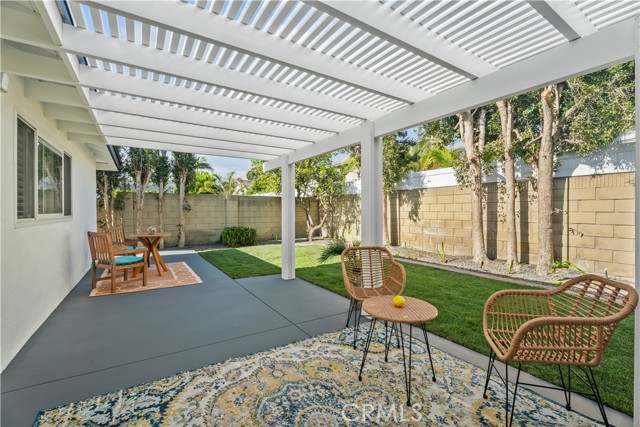 Detail Gallery Image 32 of 40 For 6821 Loyola Dr, Huntington Beach,  CA 92647 - 4 Beds | 2 Baths