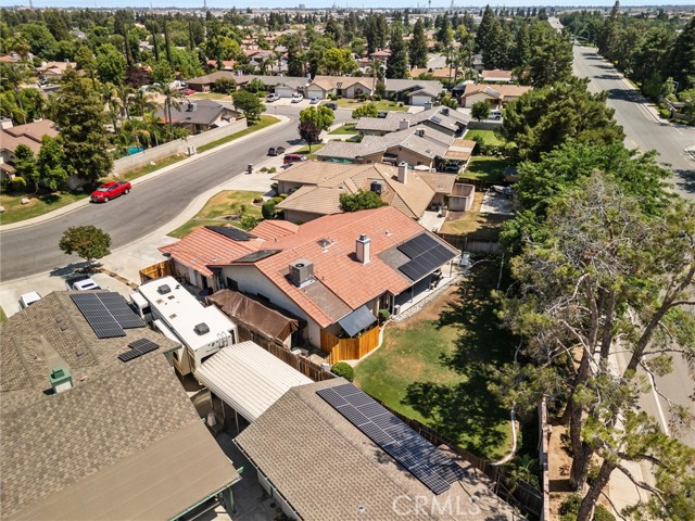 4913 Zapato Place, Bakersfield CA: https://media.crmls.org/medias/7f8e4c16-7ed3-4bca-a391-7e94512acc9b.jpg