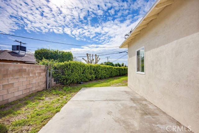 Detail Gallery Image 34 of 38 For 2095 W Birch St, San Bernardino,  CA 92410 - 5 Beds | 2 Baths